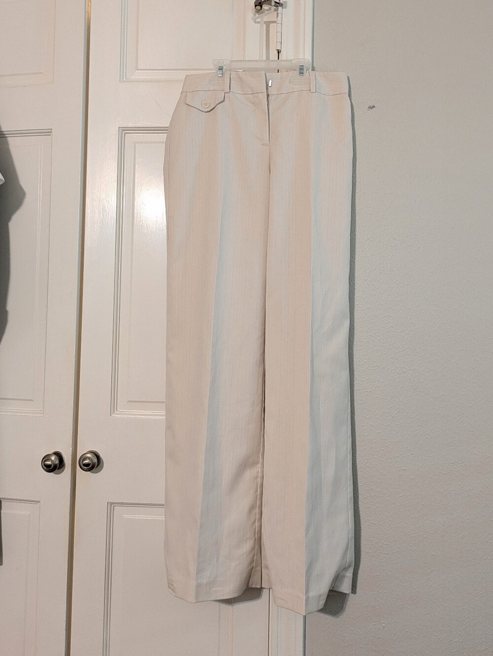 Ann Taylor Cream Pinstripe Wide Leg Trousers Size 0
